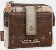 Anekke krtyatart, Outer